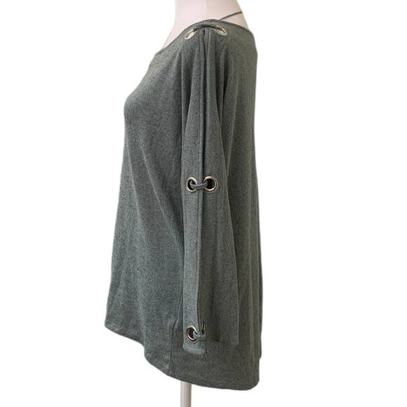 Cable & Gauge Women's 3/4 Dolman Sleeve Boatneck Cold Shoulder Top, Size XL - Picture 3 of 11